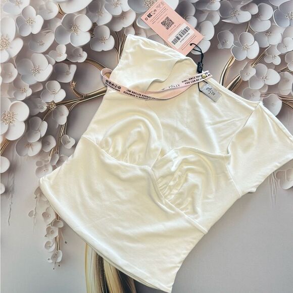 Oh Polly White Crop Top - Picture 5 of 7